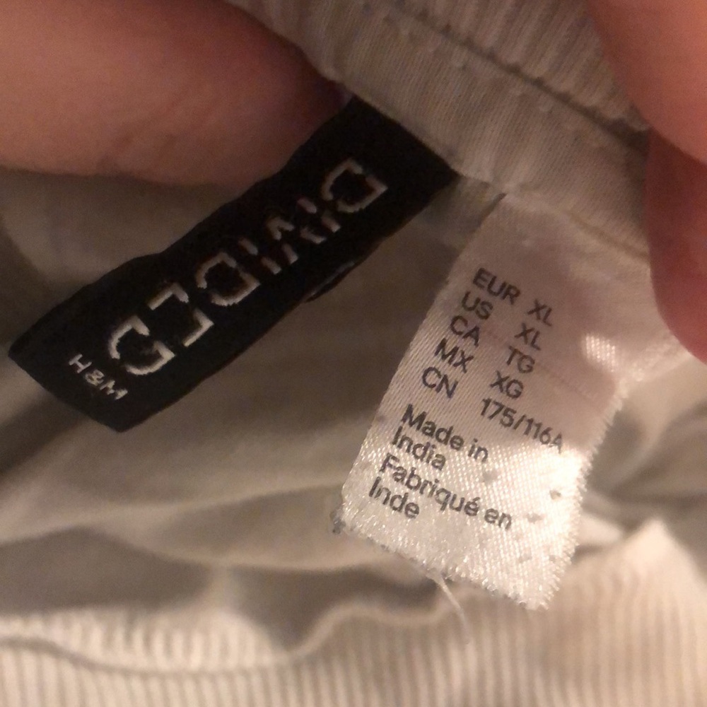13/$20 Divided XL - Picture 2 of 2